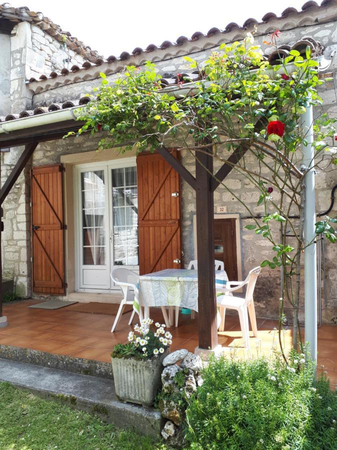 La Maison De Juliette En Haut Lascabanes Экстерьер фото